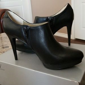 Ankle boots